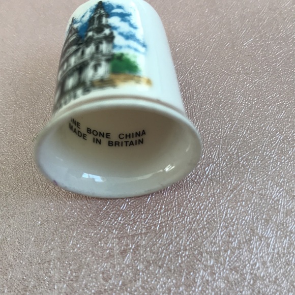 Made in Britain Thimble to celebrate Victoria and Albert’s wedding - Picture 3 of 6